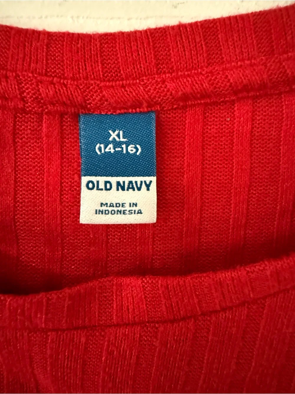Red ribbed Old Navy Girls long sleeve top with ruffle sleeves, size XL